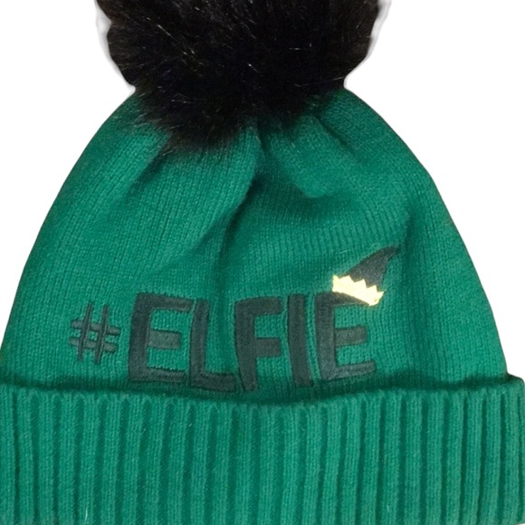 Christmas Hat/Beanie - Picture 2 of 6